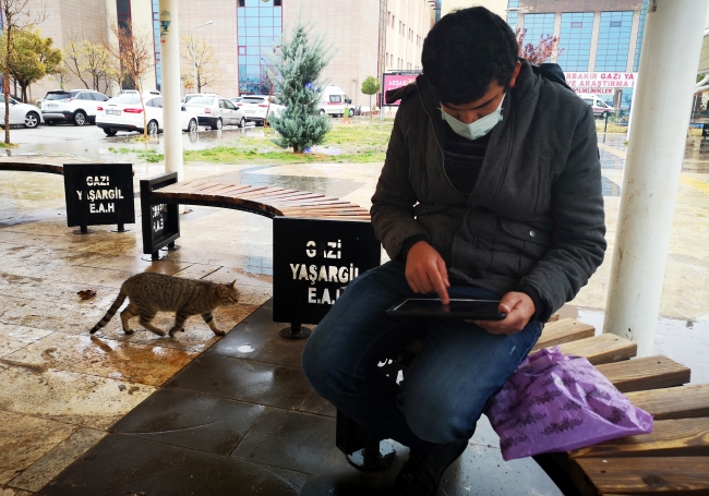 Mehmet öğretmen odasına kavuştu